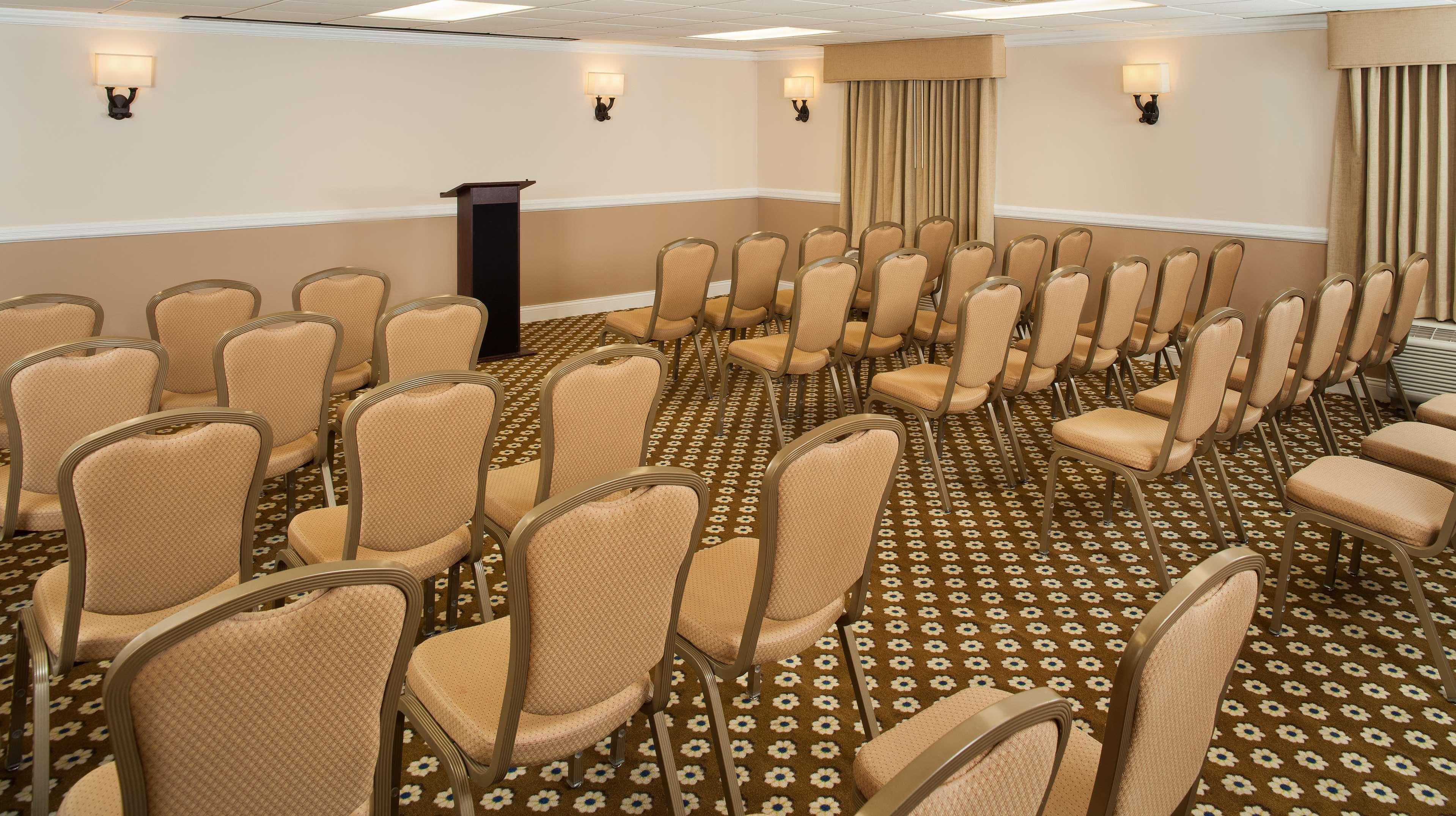 Doubletree By Hilton Hotel Chicago Wood Dale - Elk Grove Extérieur photo