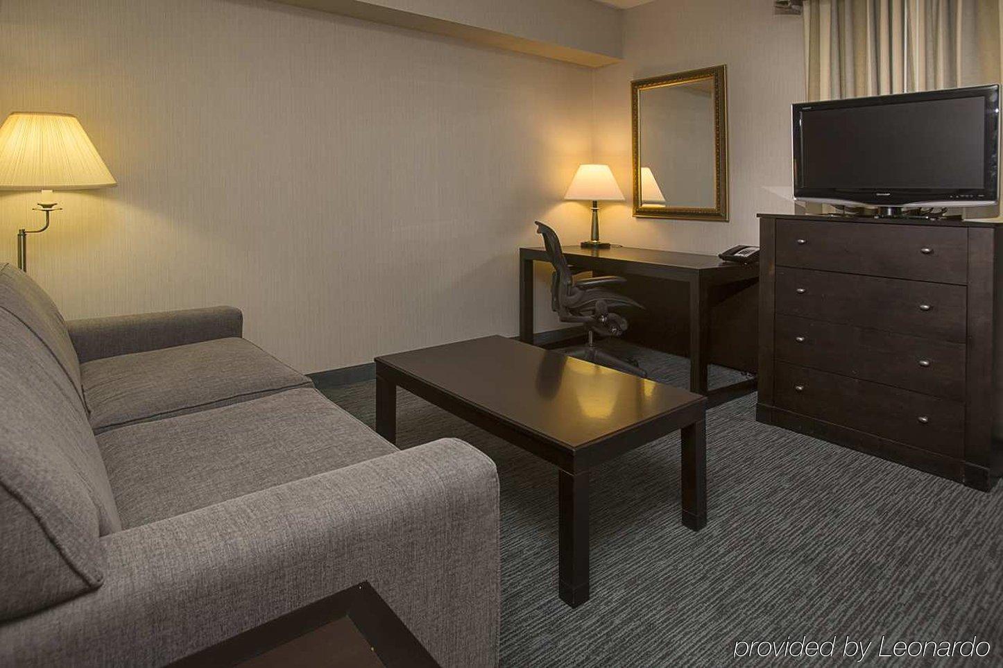 Doubletree By Hilton Hotel Chicago Wood Dale - Elk Grove Extérieur photo